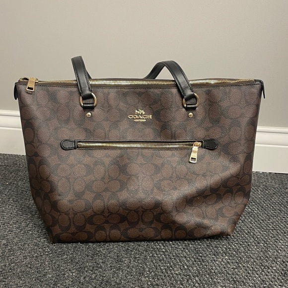 Coach Handbags - COACH Gallery Tote Handbag Brown/Black Msrp:$350.00